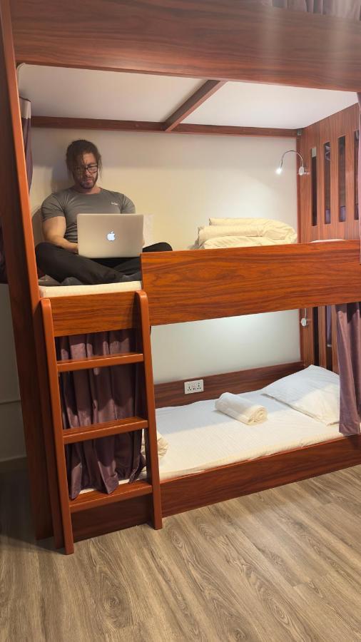 بيت شباب Business Backpackers Jbr دبي المظهر الخارجي الصورة